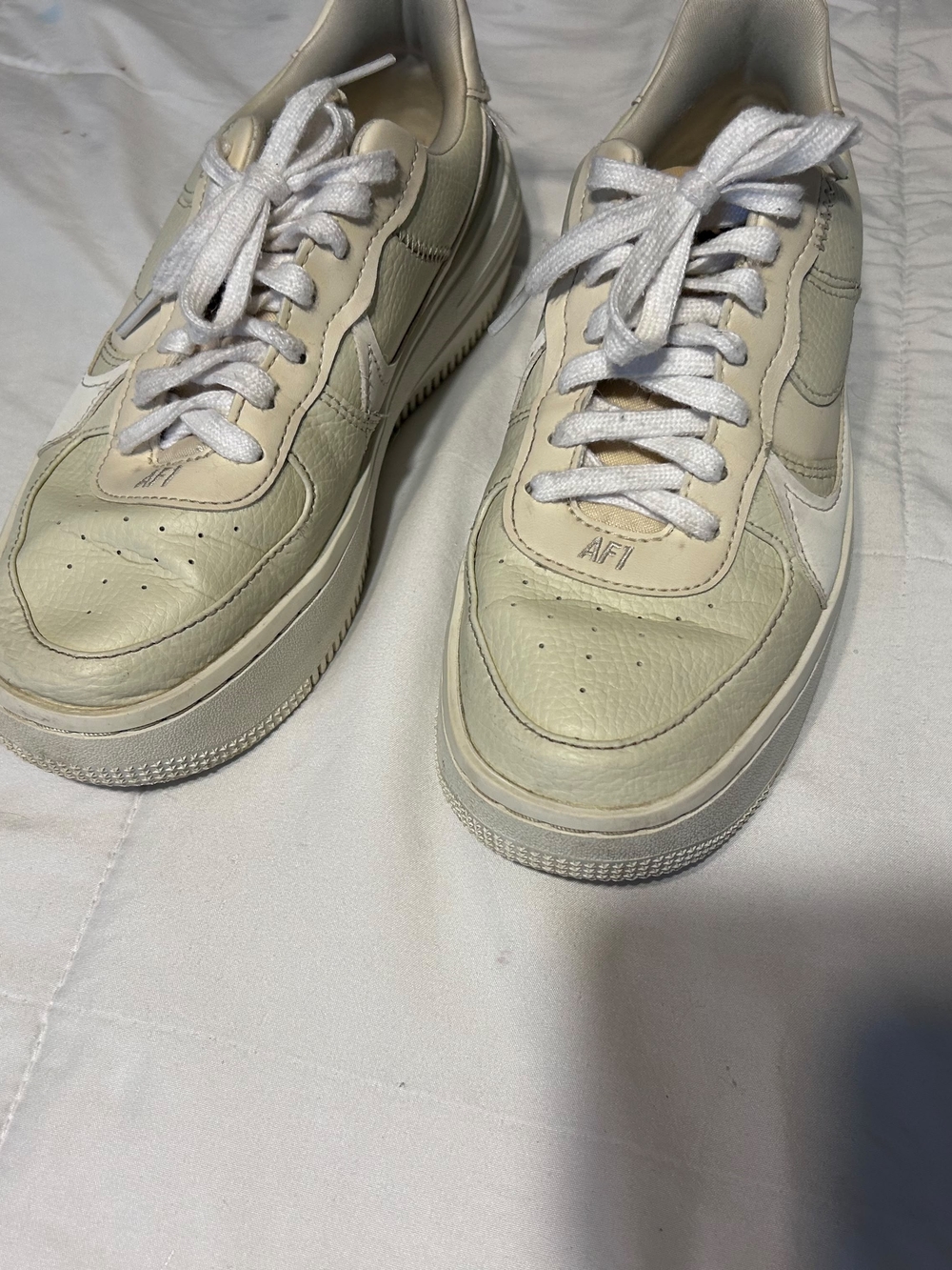 Women’s Off-White Leather Sneakers – AF1 Low Top